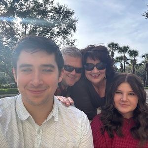 Meet your Posher, Christina